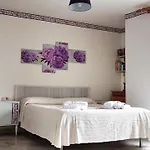 Regina Elena לינה וארוחת בוקר 3*